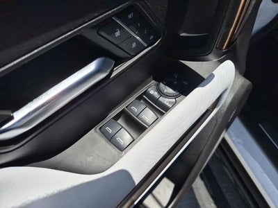 2024 GMC HUMMER EV Pickup e4WD Crew Cab 2X