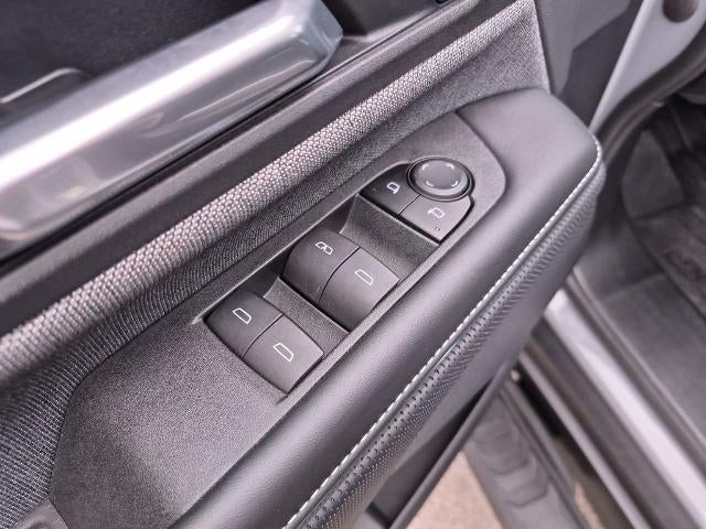 2026 GMC Sierra EV e4WD Crew Cab Standard Range Elevation