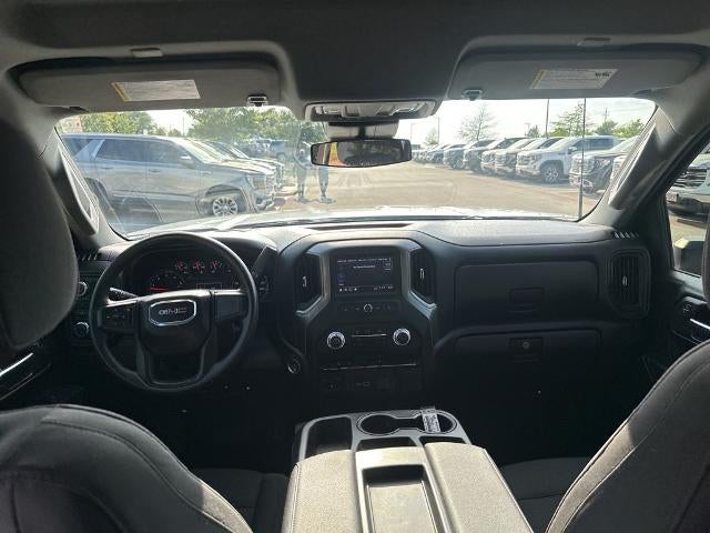 2024 GMC Sierra 2500 HD Crew Cab Long Box 4-Wheel Drive Pro