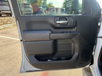 2024 GMC Sierra 2500 HD Crew Cab Long Box 4-Wheel Drive Pro