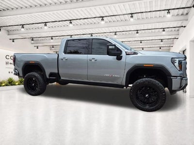 2024 GMC Sierra 2500 HD Crew Cab Standard Box 4-Wheel Drive AT4