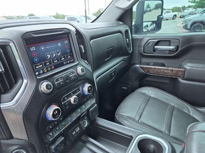 2021 GMC Sierra 2500 HD Crew Cab Standard Box 4-Wheel Drive Denali