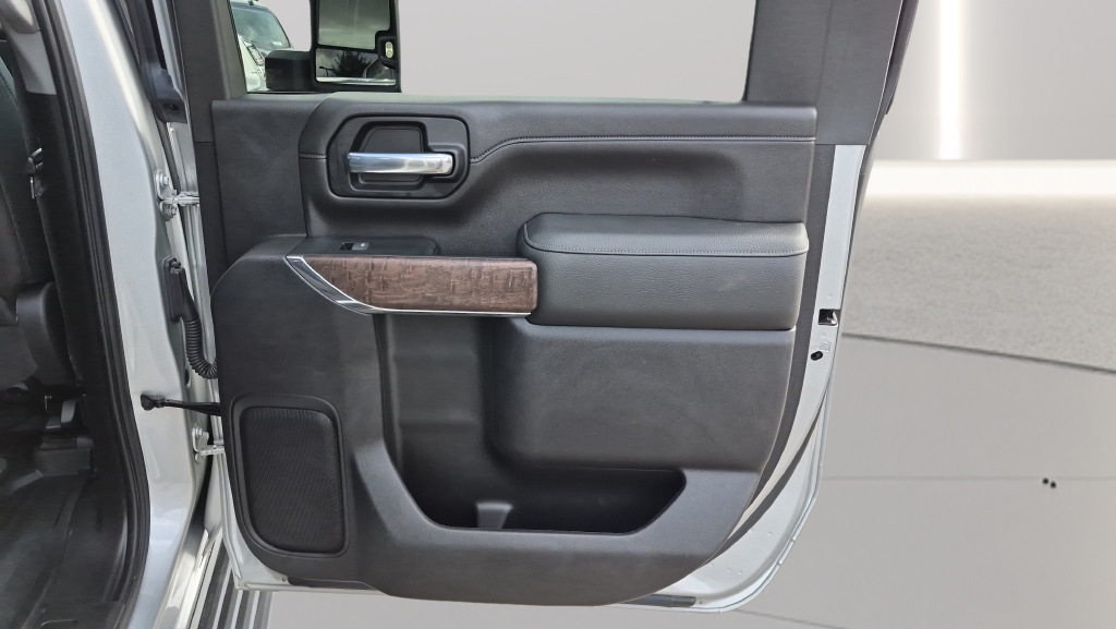 2023 GMC Sierra 2500HD Denali