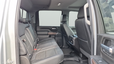 2023 GMC Sierra 2500HD Denali