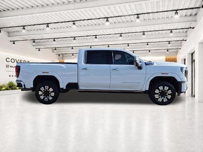 2024 GMC Sierra 2500 HD Crew Cab Standard Box 4-Wheel Drive Denali