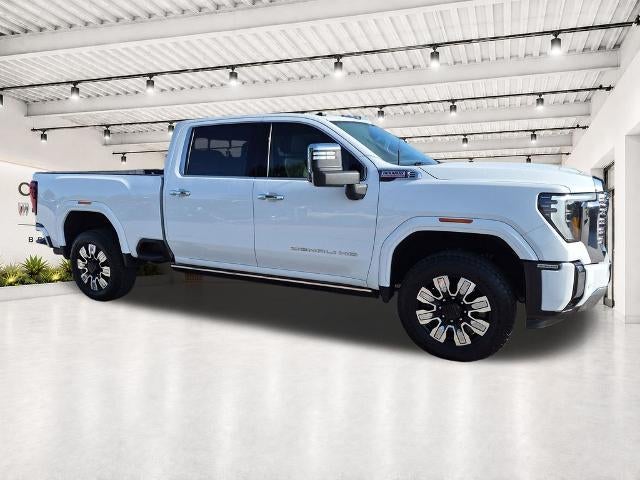 2024 GMC Sierra 2500 HD Crew Cab Standard Box 4-Wheel Drive Denali