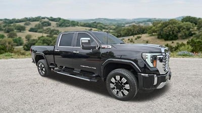 2024 GMC Sierra 2500 HD Crew Cab Standard Box 4-Wheel Drive Denali