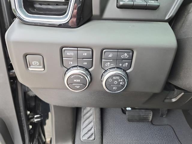 2024 GMC Sierra 2500 HD Crew Cab Standard Box 4-Wheel Drive Denali