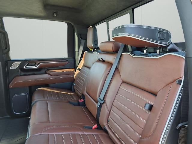 2024 GMC Sierra 3500HD Crew Cab Long Box 4-Wheel Drive Denali Ultimate