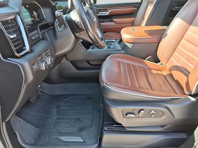 2024 GMC Sierra 3500HD Crew Cab Long Box 4-Wheel Drive Denali Ultimate