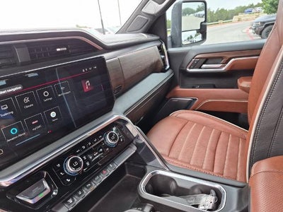 2024 GMC Sierra 3500HD Crew Cab Long Box 4-Wheel Drive Denali Ultimate