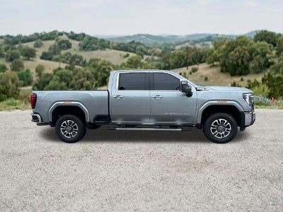 2025 GMC Sierra 2500 HD Crew Cab Standard Box 4-Wheel Drive SLT