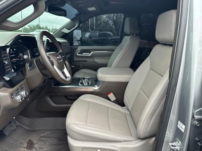 2025 GMC Sierra 2500 HD Crew Cab Standard Box 4-Wheel Drive SLT