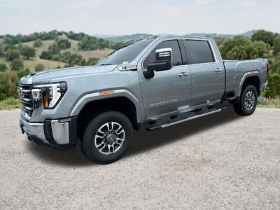 2025 GMC Sierra 2500 HD Crew Cab Standard Box 4-Wheel Drive SLT