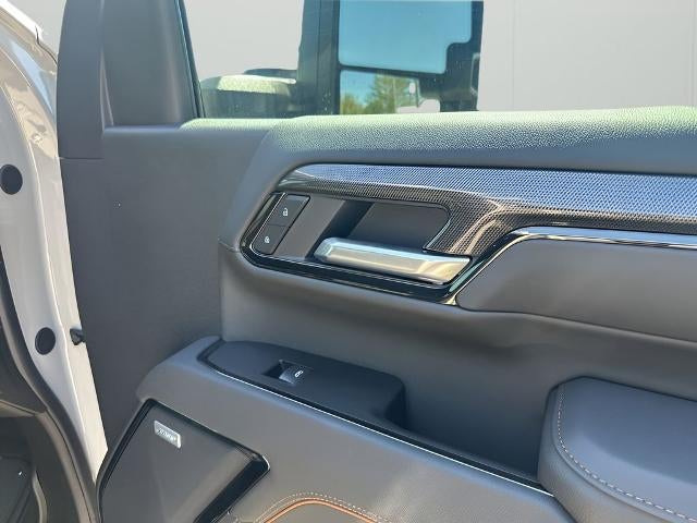 2026 GMC Sierra 2500 HD Crew Cab Standard Box 4-Wheel Drive AT4