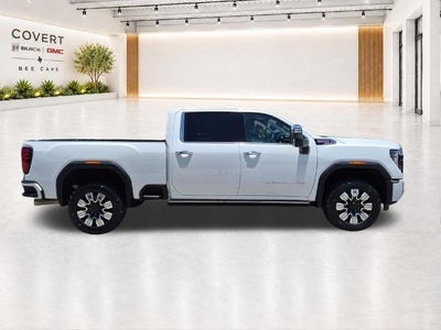 2025 GMC Sierra 2500 HD Crew Cab Standard Box 4-Wheel Drive Denali