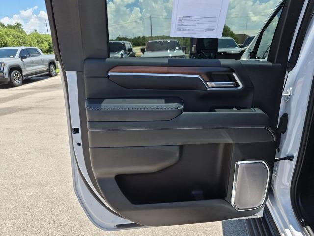 2025 GMC Sierra 2500 HD Crew Cab Standard Box 4-Wheel Drive Denali