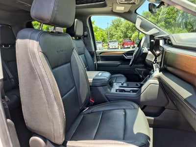 2025 GMC Sierra 2500 HD Crew Cab Standard Box 4-Wheel Drive Denali