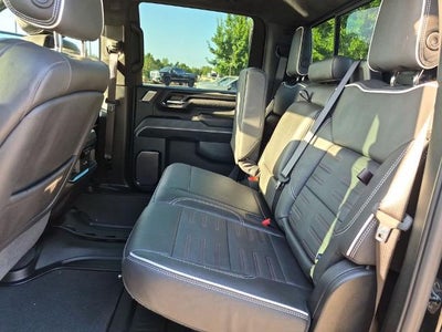 2025 GMC Sierra 2500 HD Crew Cab Standard Box 4-Wheel Drive AT4X