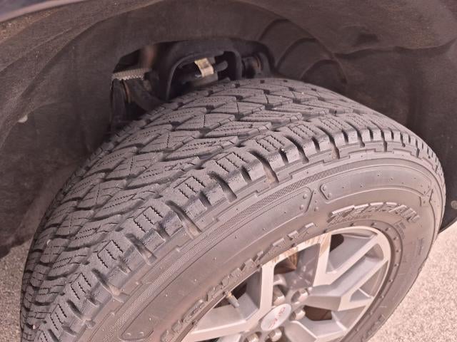 2015 GMC Canyon Crew Cab Short Box 2-Wheel Drive SLE