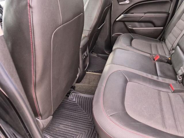 2015 GMC Canyon Crew Cab Short Box 2-Wheel Drive SLE