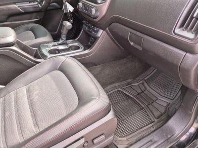 2015 GMC Canyon Crew Cab Short Box 2-Wheel Drive SLE