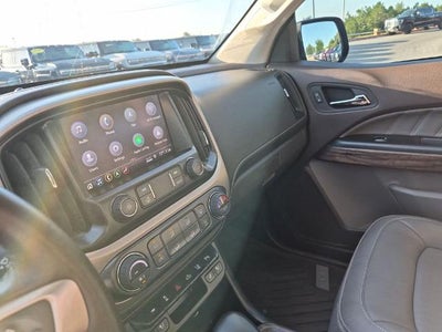 2022 GMC Canyon Crew Cab Short Box 4-Wheel Drive Denali