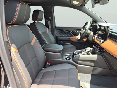 2025 GMC Canyon AT4