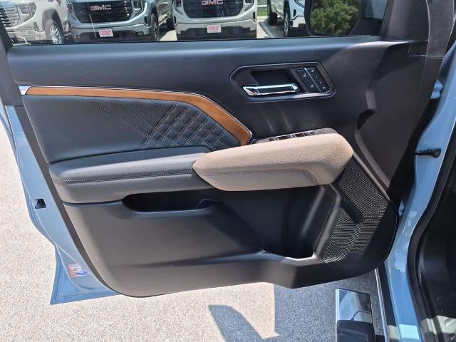 2025 GMC Canyon Crew Cab Short Box 4-Wheel Drive Denali