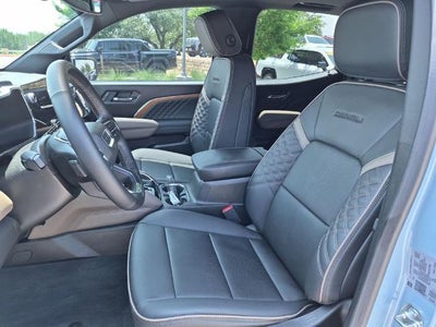 2025 GMC Canyon Crew Cab Short Box 4-Wheel Drive Denali