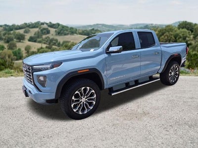 2025 GMC Canyon Crew Cab Short Box 4-Wheel Drive Denali