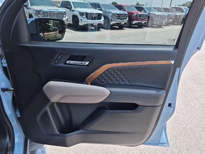 2025 GMC Canyon Crew Cab Short Box 4-Wheel Drive Denali
