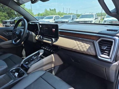 2025 GMC Canyon Crew Cab Short Box 4-Wheel Drive Denali