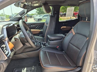 2023 GMC Canyon Crew Cab Short Box 4-Wheel Drive AT4