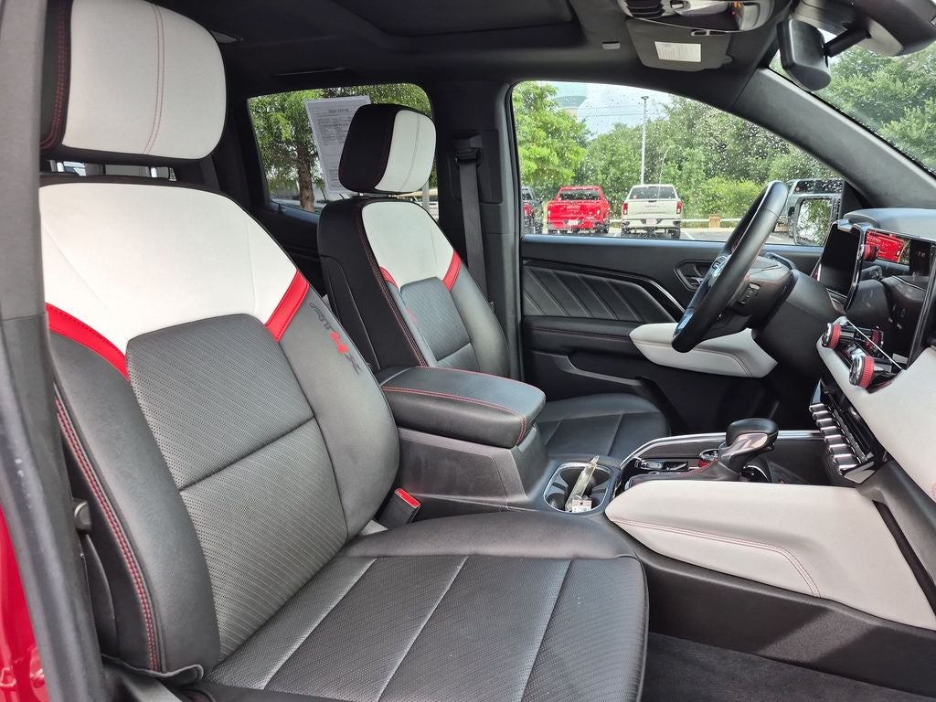 2023 GMC Canyon AT4X