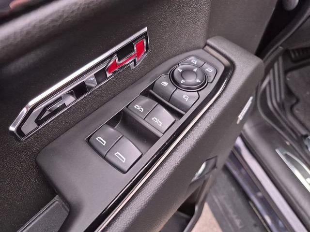 2022 GMC Sierra 1500 Crew Cab Standard Box 4-Wheel Drive AT4