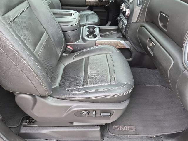 2019 GMC Sierra 1500 Crew Cab Short Box 4-Wheel Drive Denali