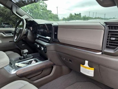 2026 GMC Sierra 1500 Crew Cab Short Box 4-Wheel Drive SLT