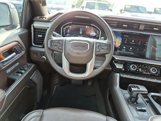 2023 GMC Sierra 1500 Crew Cab Short Box 4-Wheel Drive Denali