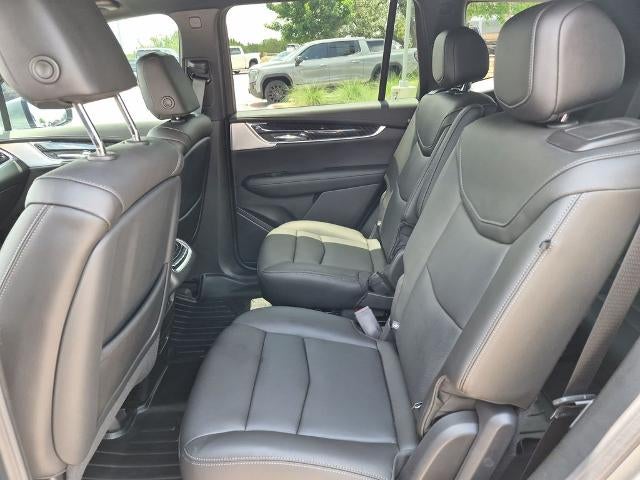 2023 Cadillac XT6 FWD 4dr Premium Luxury