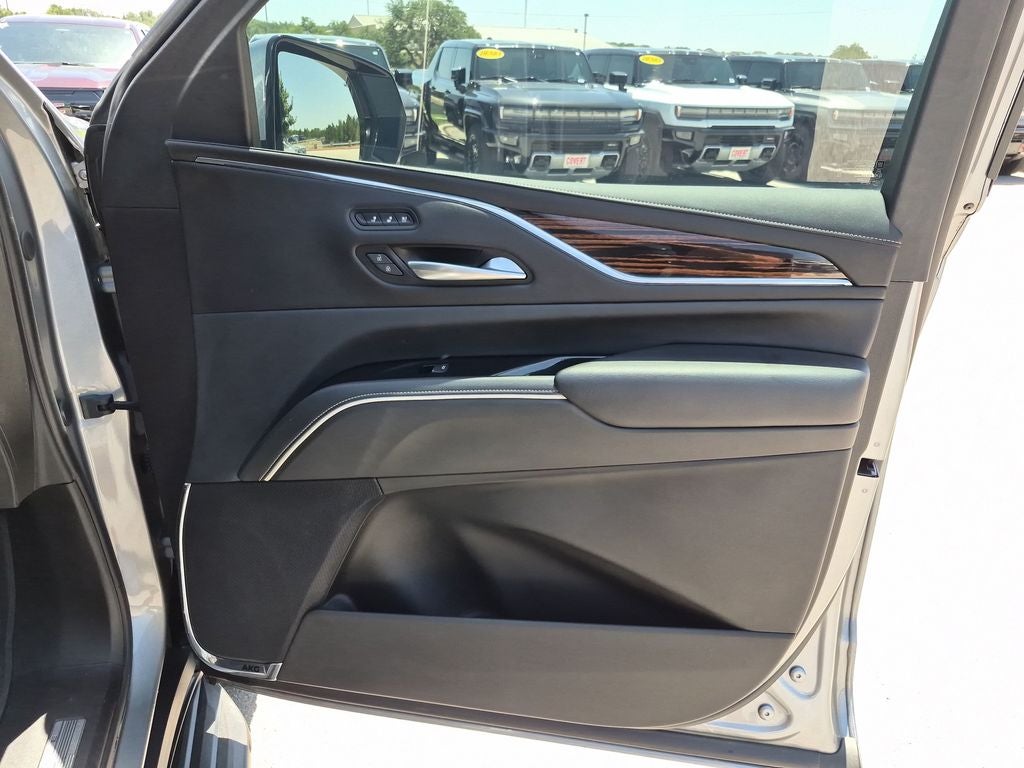 2023 Cadillac Escalade 4WD Premium Luxury
