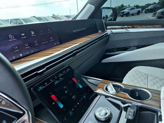 2026 Cadillac Escalade 4WD Platinum Sport