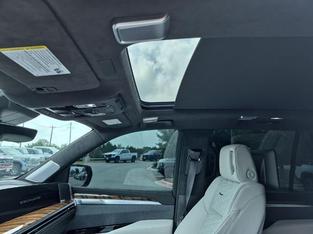 2026 Cadillac Escalade 4WD Platinum Sport