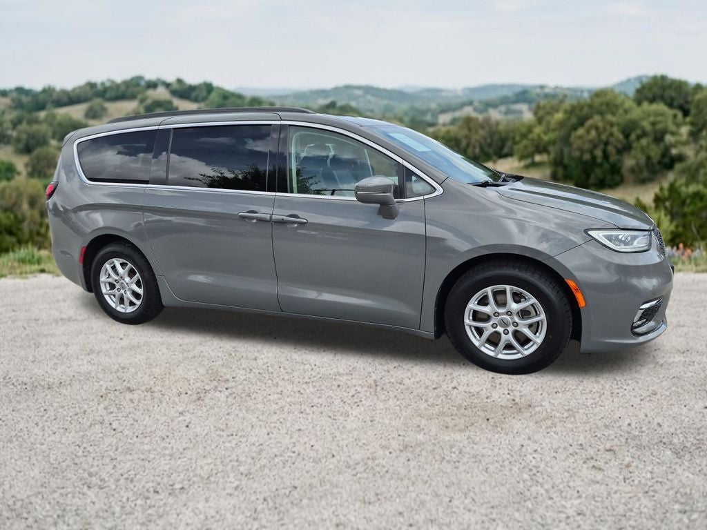 2022 Chrysler Pacifica Touring L FWD