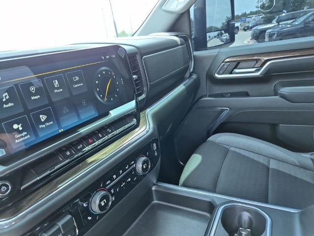 2024 Chevrolet Silverado 2500 HD Crew Cab Standard Box 4-Wheel Drive LT