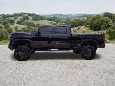 2024 Chevrolet Silverado 2500 HD Crew Cab Standard Box 4-Wheel Drive LT