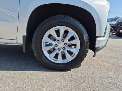 2021 Chevrolet Silverado 1500 Crew Cab Short Box 2-Wheel Drive Custom