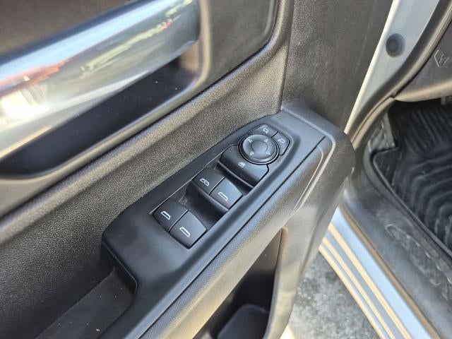 2021 Chevrolet Silverado 1500 Crew Cab Short Box 2-Wheel Drive Custom