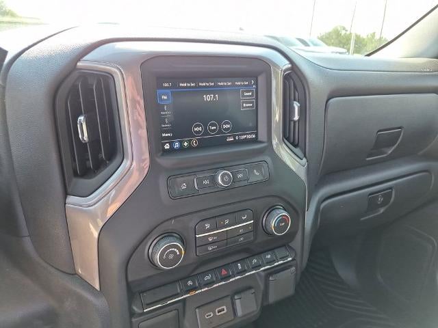 2021 Chevrolet Silverado 1500 Crew Cab Short Box 2-Wheel Drive Custom