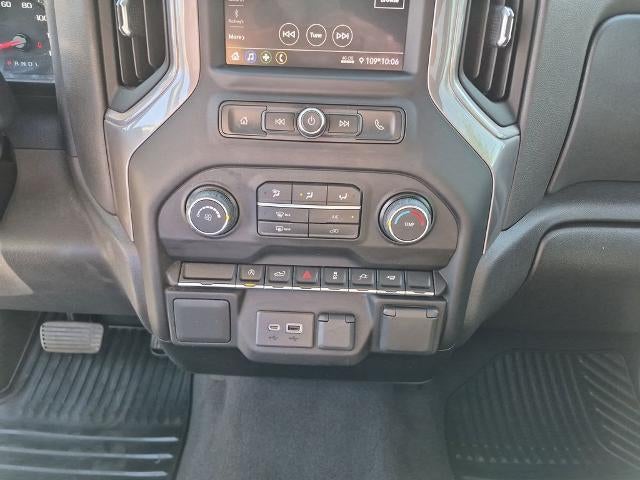 2021 Chevrolet Silverado 1500 Crew Cab Short Box 2-Wheel Drive Custom